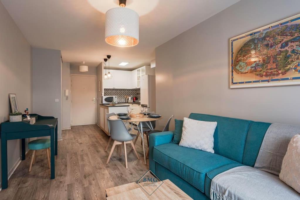 Toy Story Apartment Disneyland Bmyguest Chessy  Bagian luar foto